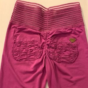 Cute Booty Lounge Purple Leggings with Pockets